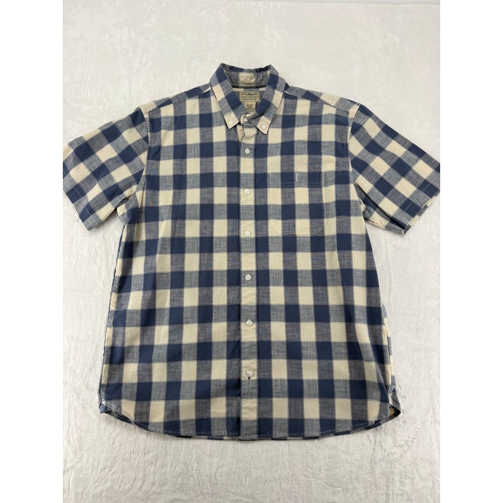 L.L.Bean Button Down Mens M Shirt Blue Plaid Traditional Fit Short Sleeve 514024